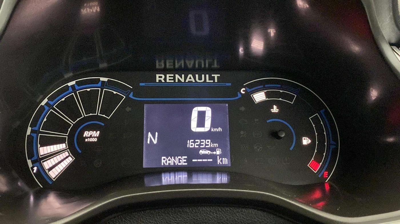 2022 Renault TRIBER RXZ AMT, Petrol, Automatic, 16,426 km, Odometer Image