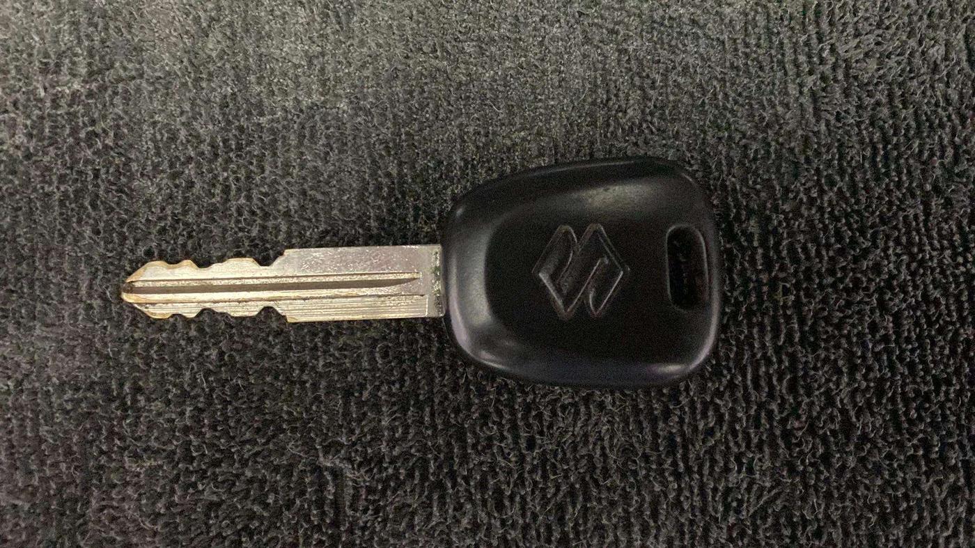 2016 Maruti Alto K10 VXI, Petrol, Manual, 12,592 km, Key Close Up