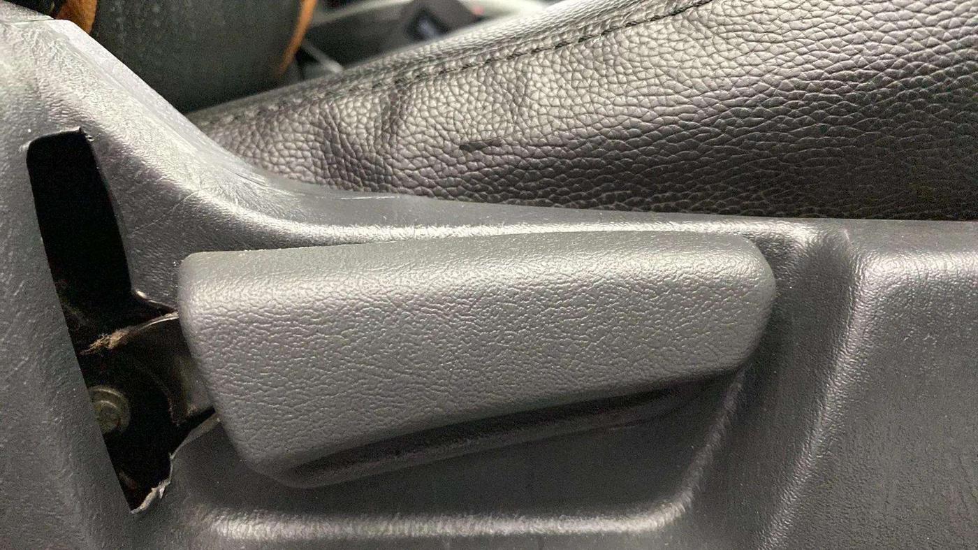 2016 Maruti Alto K10 VXI, Petrol, Manual, 12,592 km, Driver Side Adjustment Panel