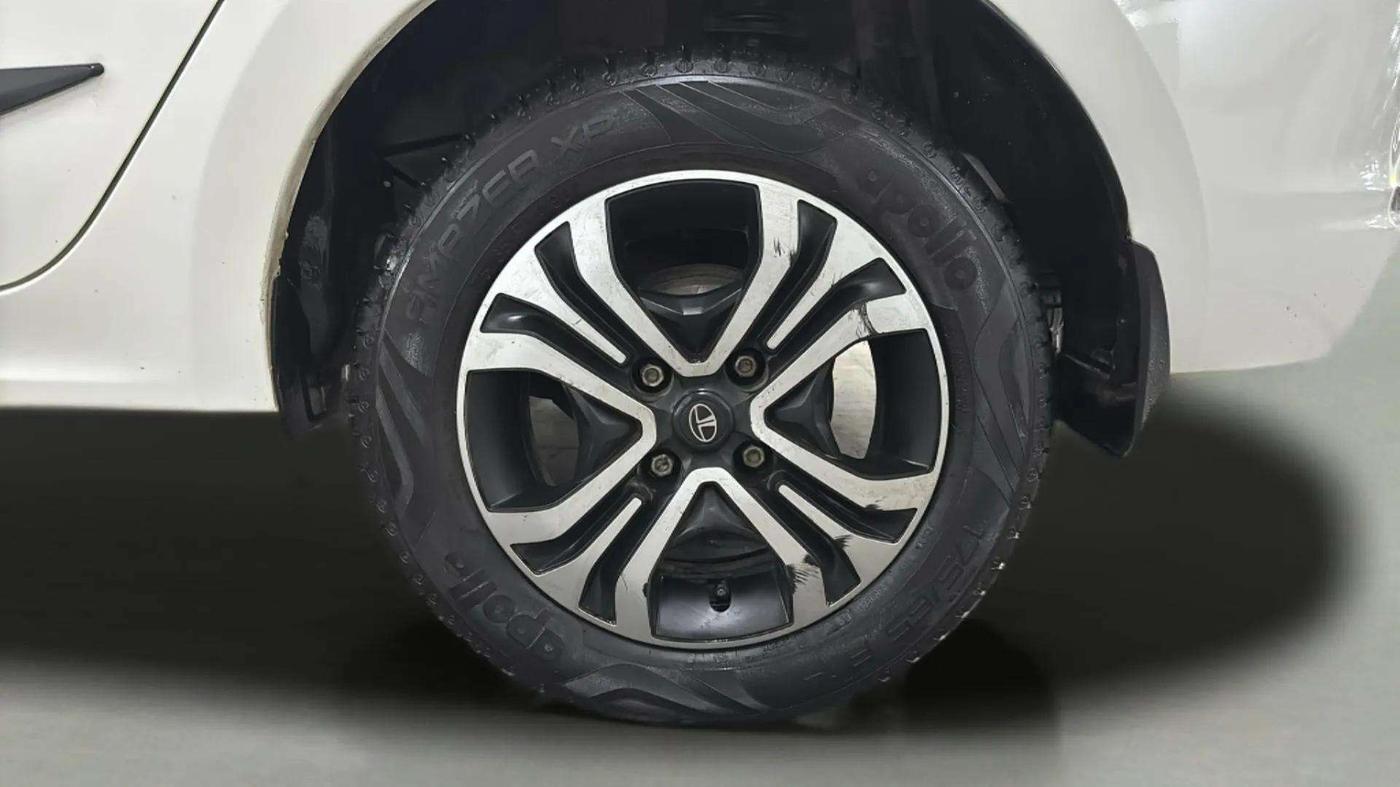 2024 Tata TIGOR XZA Plus iCNG , CNG, Automatic, 20,086 km, Left Rear Wheel