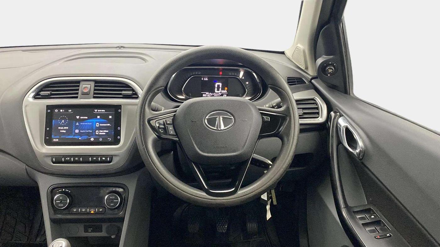 2019 Tata TIGOR XZ PLUS PETROL, Petrol, Manual, 36,909 km, Steering Wheel Close Up