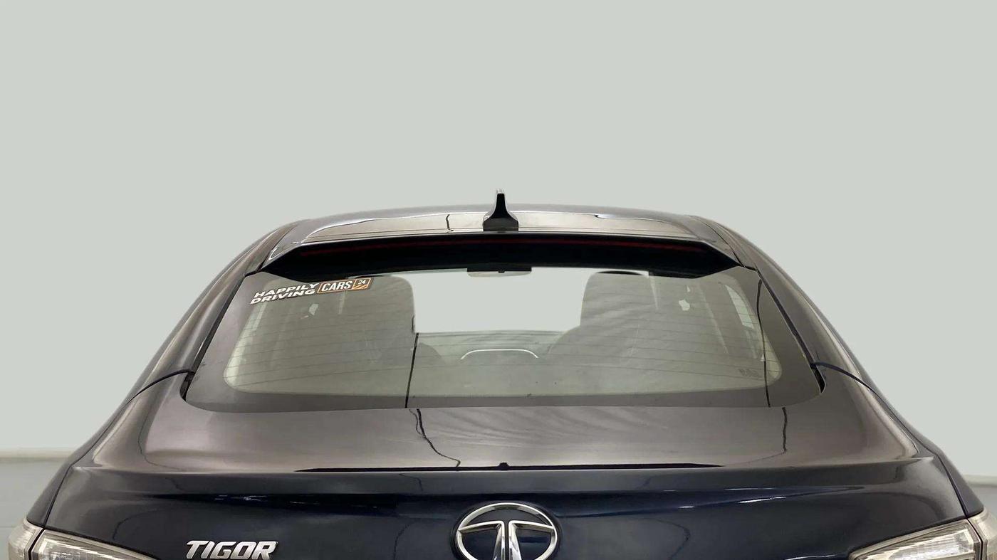2019 Tata TIGOR XZ PLUS PETROL, Petrol, Manual, 36,909 km, Rear Windshield
