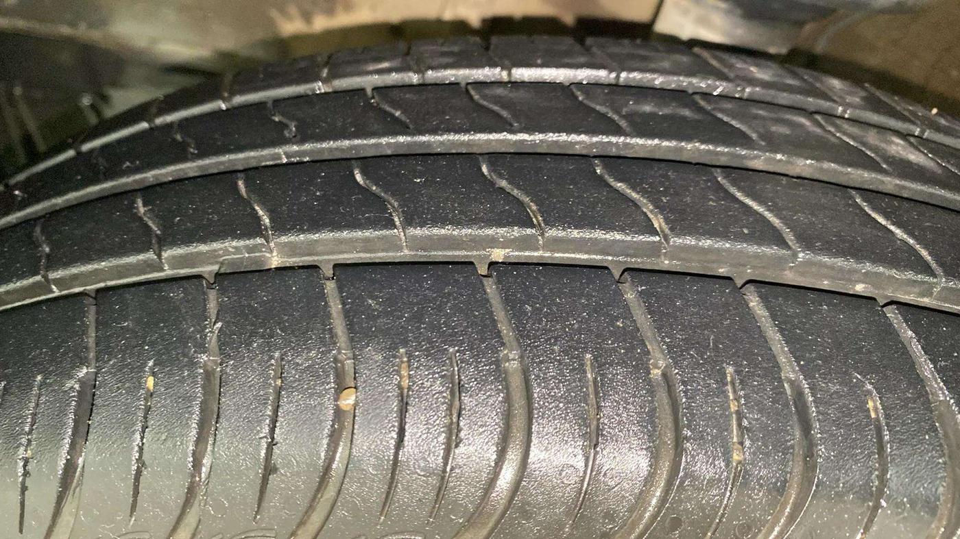 2023 Maruti S PRESSO VXI PLUS (O) AMT, Petrol, Automatic, 14,153 km, Left Front Tyre Tread