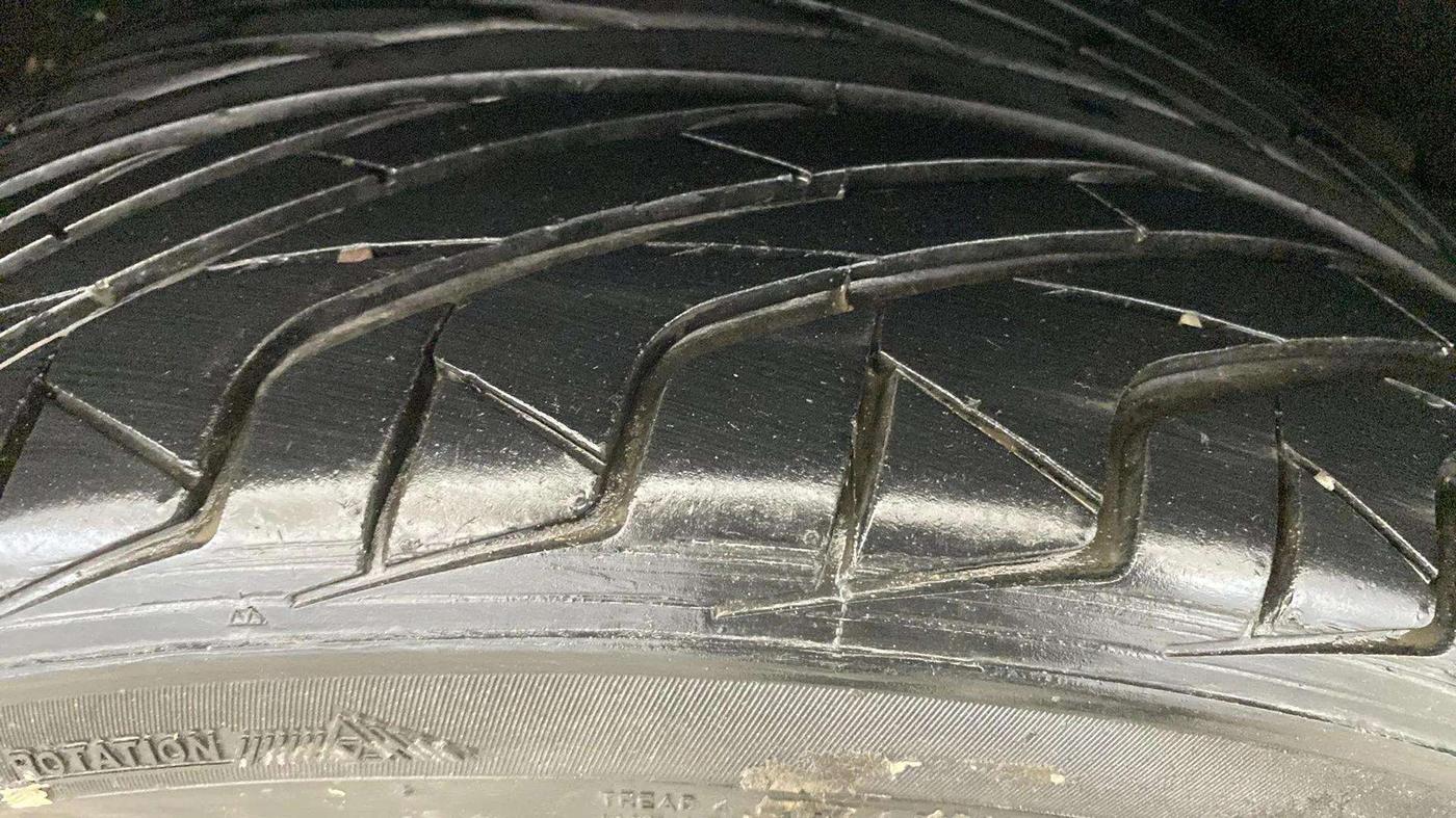 2020 Toyota Glanza G, Petrol, Manual, 58,115 km, Left Front Tyre Tread