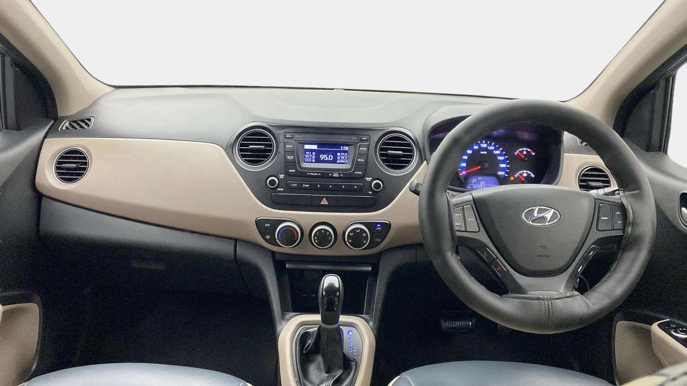 2016 Hyundai Xcent S AT 1.2, Petrol, Automatic, 52,895 km, Dashboard