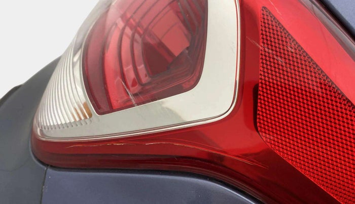 2016 Hyundai Xcent S AT 1.2, Petrol, Automatic, 52,895 km, Right tail light - Minor scratches