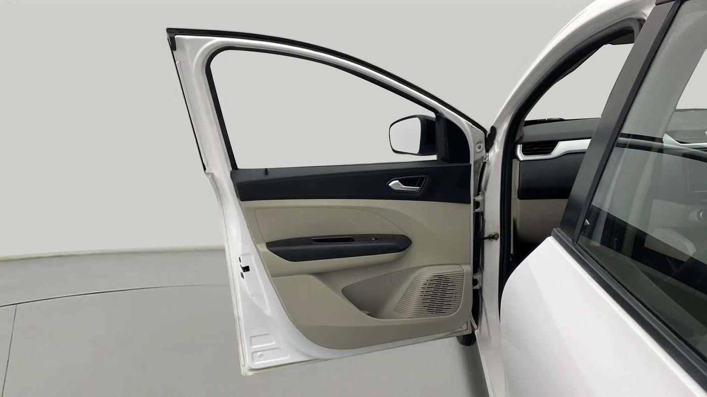 2021 Renault TRIBER RXZ, Petrol, Manual, 81,097 km, LHS Front Door