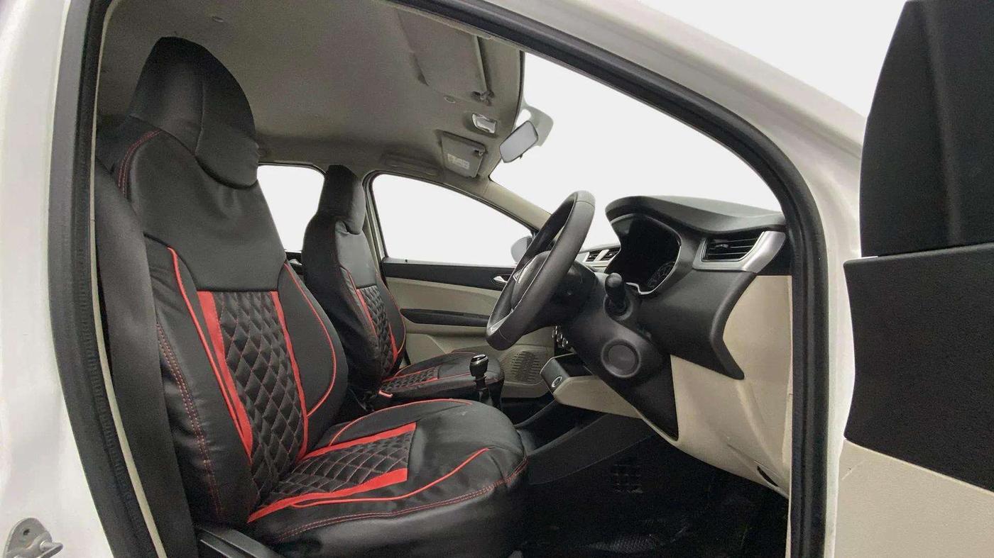 2021 Renault TRIBER RXZ, Petrol, Manual, 81,097 km, Right Side Front Door Cabin
