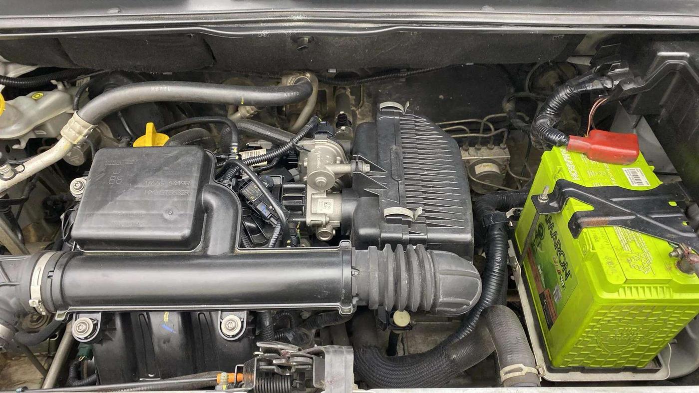 2021 Renault TRIBER RXZ, Petrol, Manual, 81,097 km, Engine View