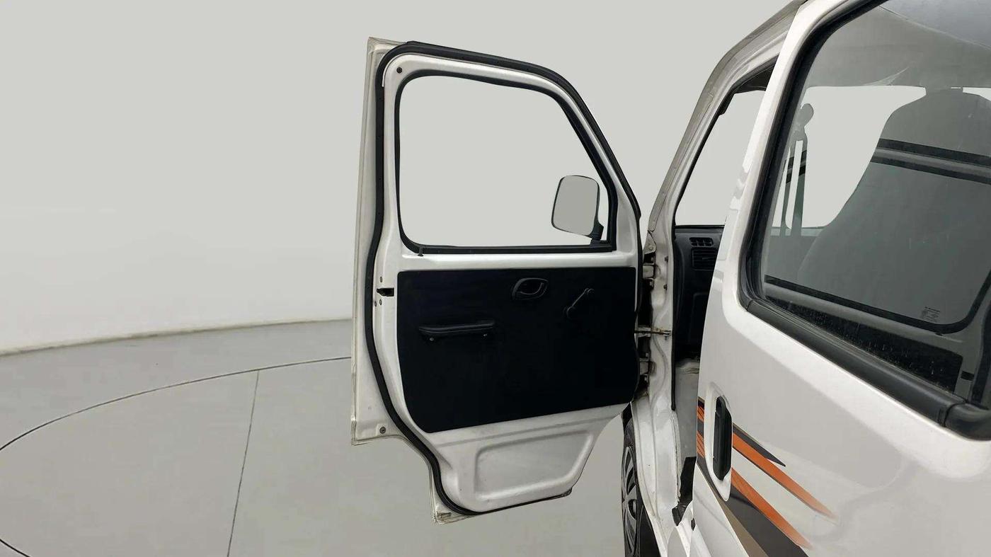 2020 Maruti Eeco 5 STR WITH A/C+HTR, Petrol, Manual, 26,346 km, LHS Front Door