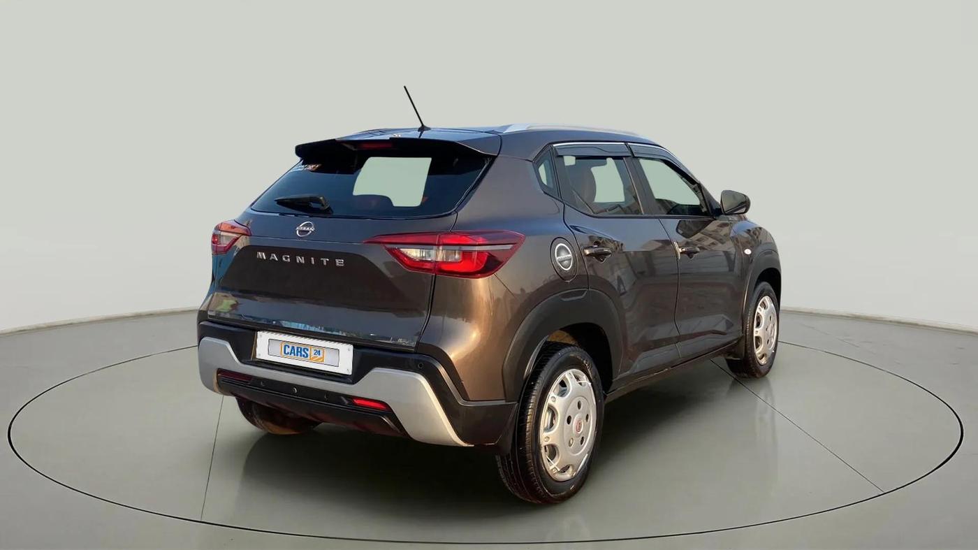 2023 Nissan MAGNITE XE, Petrol, Manual, 6,227 km, Right Back Diagonal