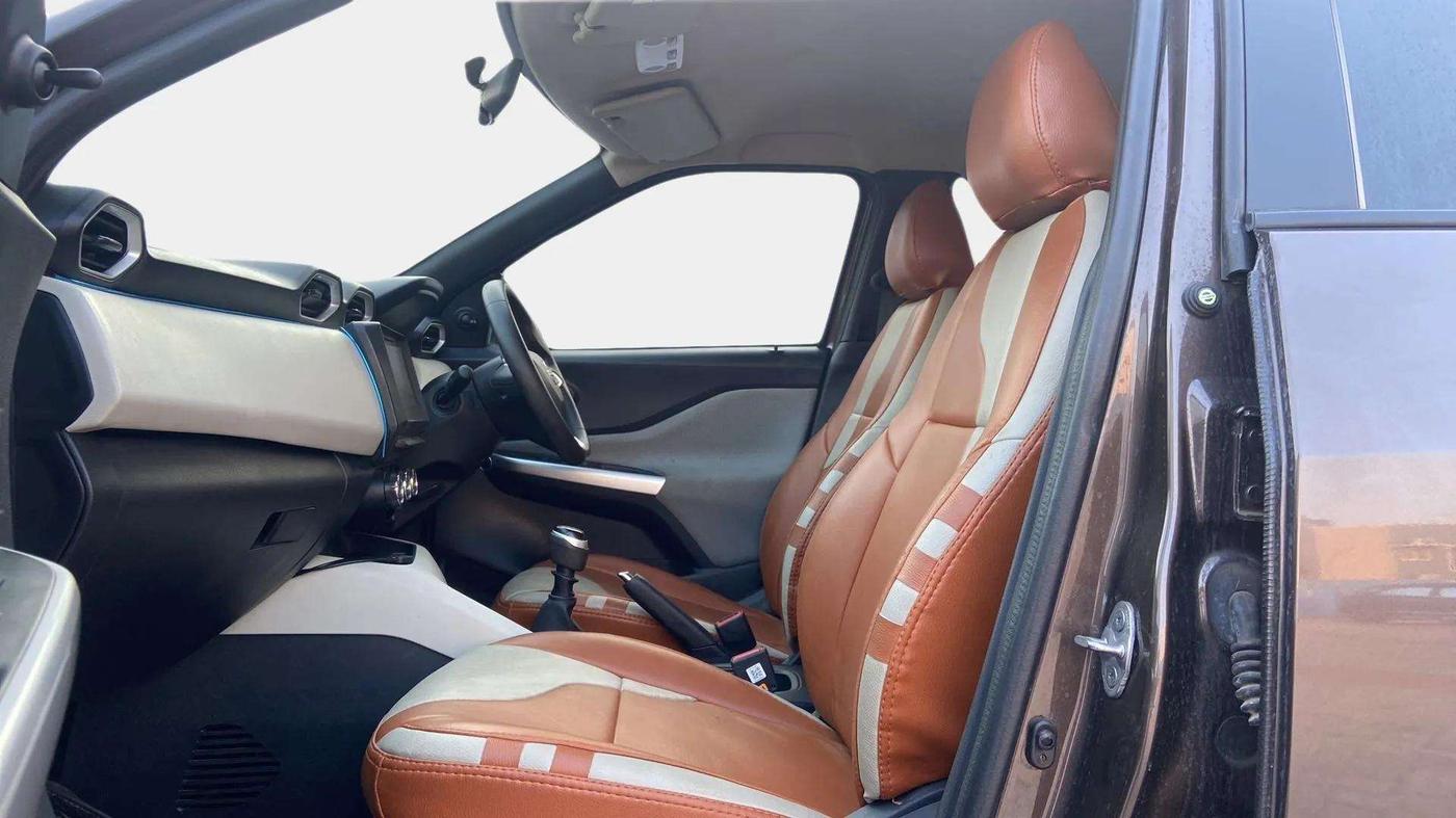2023 Nissan MAGNITE XE, Petrol, Manual, 6,227 km, Right Side Front Door Cabin