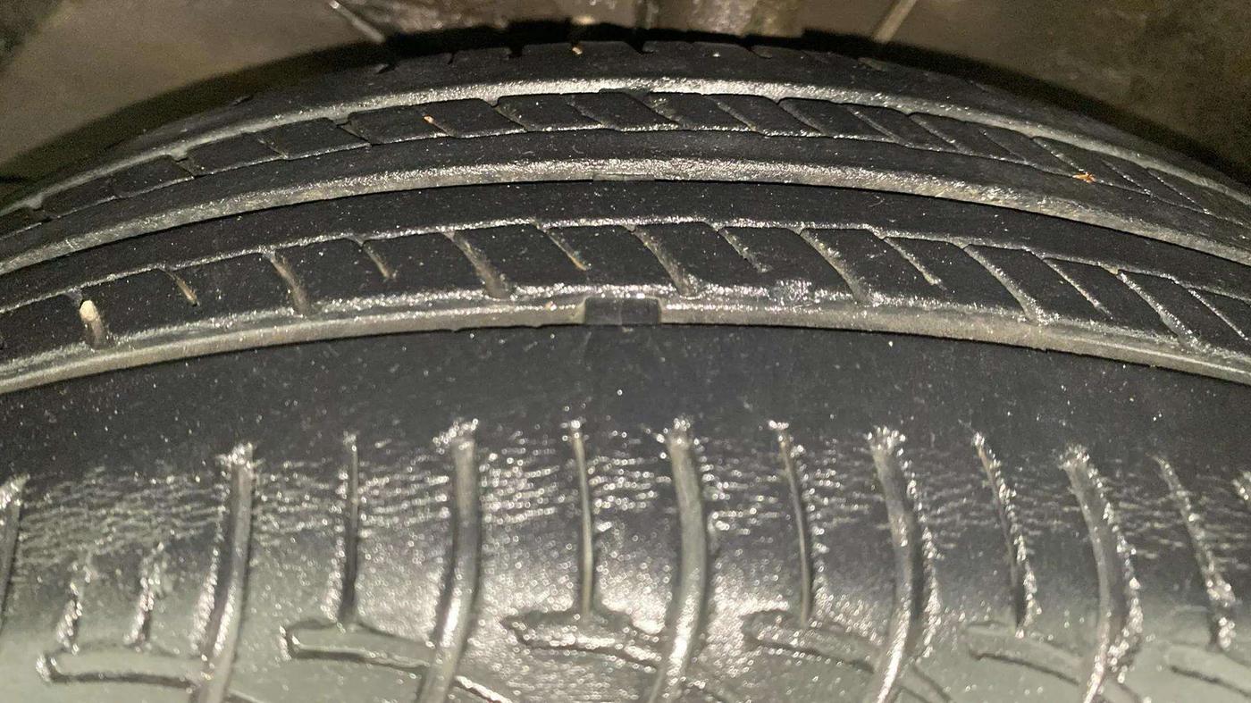 2018 Maruti Baleno DELTA PETROL 1.2, Petrol, Manual, 47,539 km, Left Front Tyre Tread