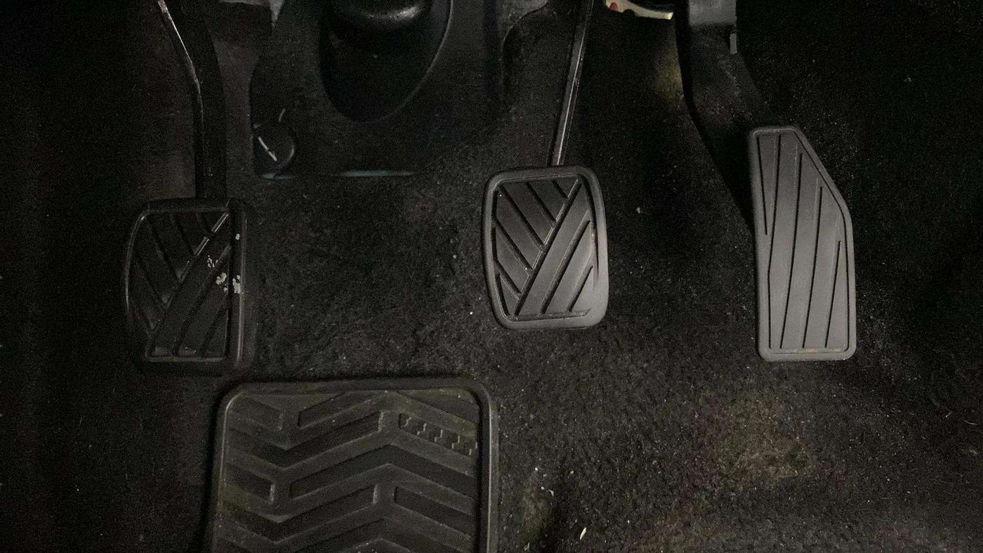 2018 Maruti IGNIS ALPHA 1.2, Petrol, Manual, 57,329 km, Pedals