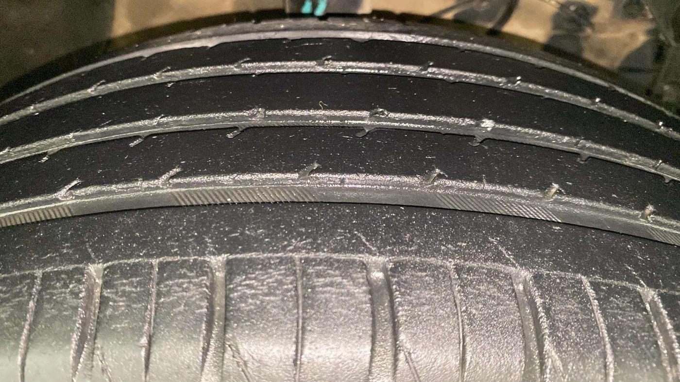 2018 Maruti Vitara Brezza ZDI AMT, Diesel, Automatic, 42,344 km, Right Front Tyre Tread