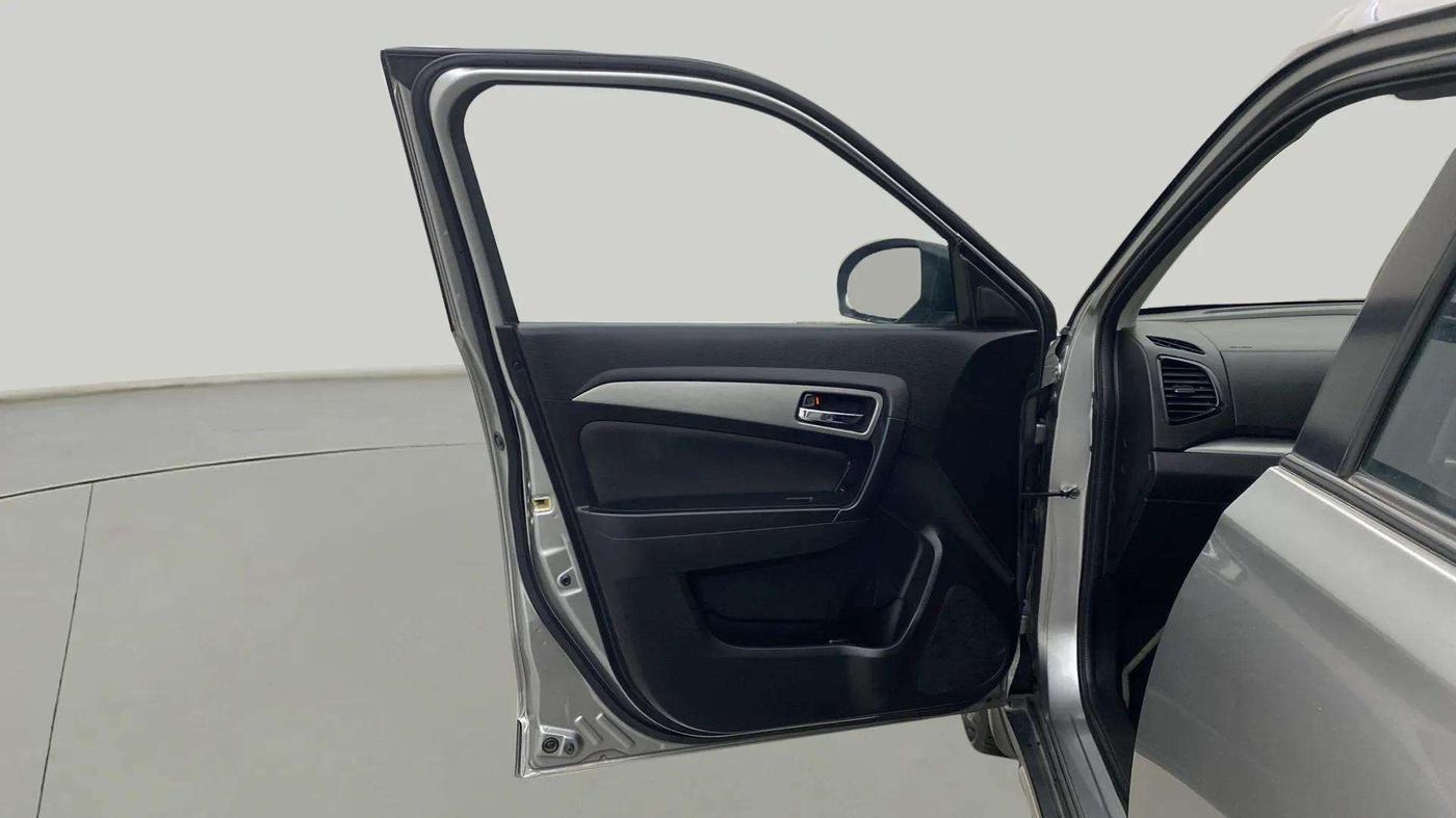 2018 Maruti Vitara Brezza ZDI AMT, Diesel, Automatic, 42,344 km, LHS Front Door