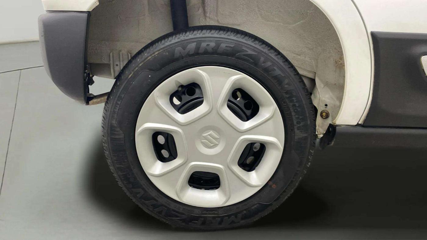 2020 Maruti S PRESSO VXI+, Petrol, Manual, 12,017 km, Right Rear Wheel