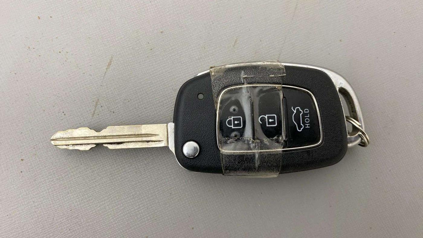 2023 Hyundai GRAND I10 NIOS SPORTZ 1.2 KAPPA VTVT, Petrol, Manual, 12,200 km, Key Close Up