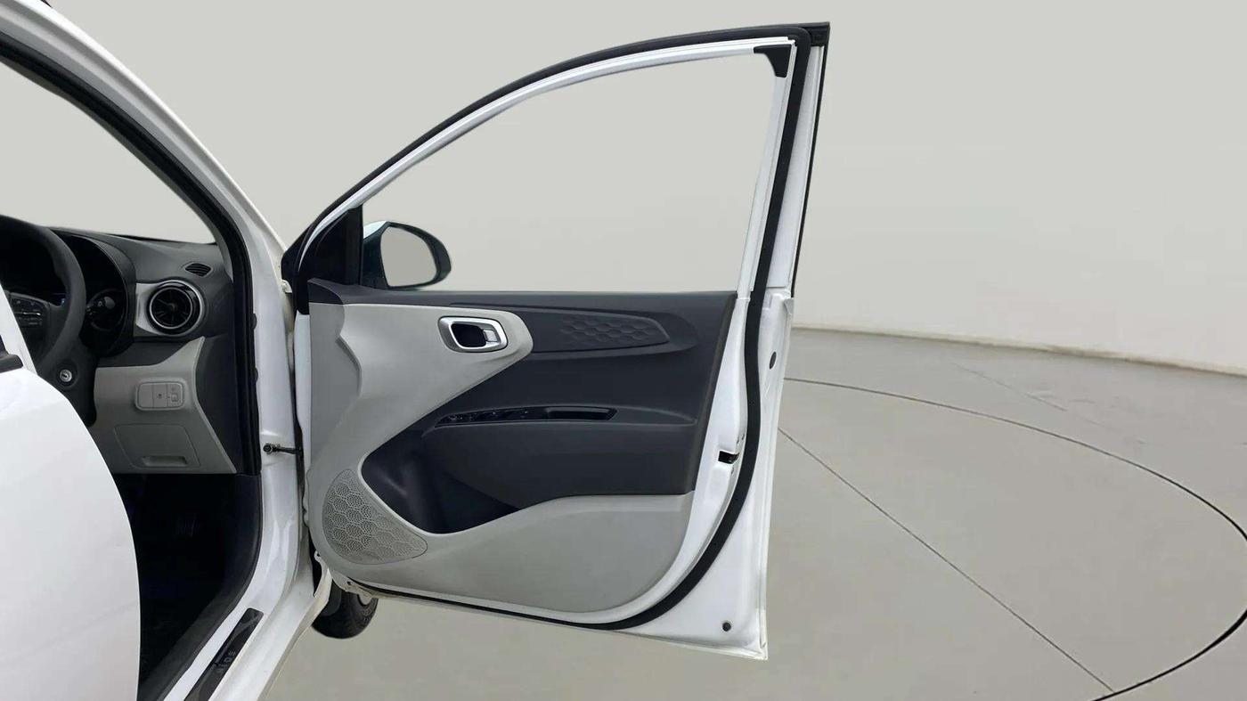 2023 Hyundai GRAND I10 NIOS SPORTZ 1.2 KAPPA VTVT, Petrol, Manual, 12,200 km, RHS Front Door