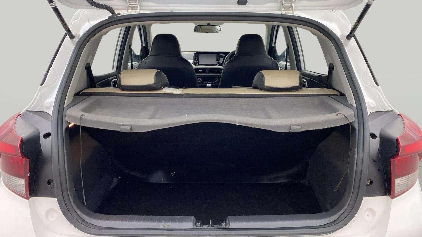 2023 Hyundai GRAND I10 NIOS SPORTZ 1.2 KAPPA VTVT, Petrol, Manual, 12,200 km, Boot Inside
