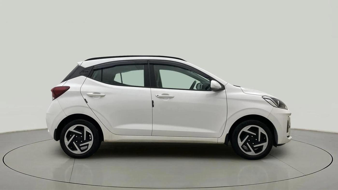 2023 Hyundai GRAND I10 NIOS SPORTZ 1.2 KAPPA VTVT, Petrol, Manual, 12,200 km, Right Side View
