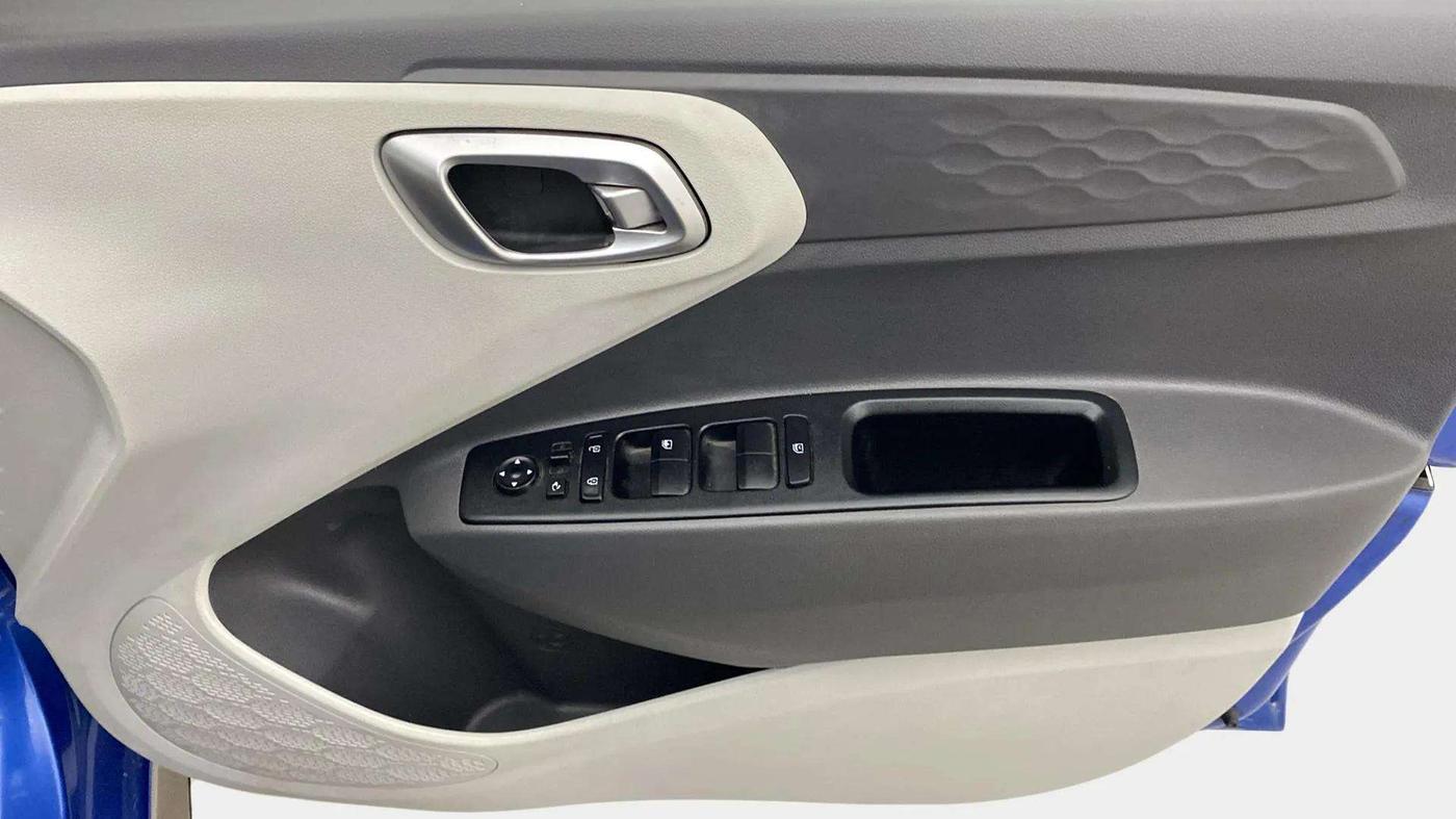 2019 Hyundai GRAND I10 NIOS SPORTZ AMT 1.2 KAPPA VTVT, Petrol, Automatic, 24,323 km, Driver Side Door Panels Control