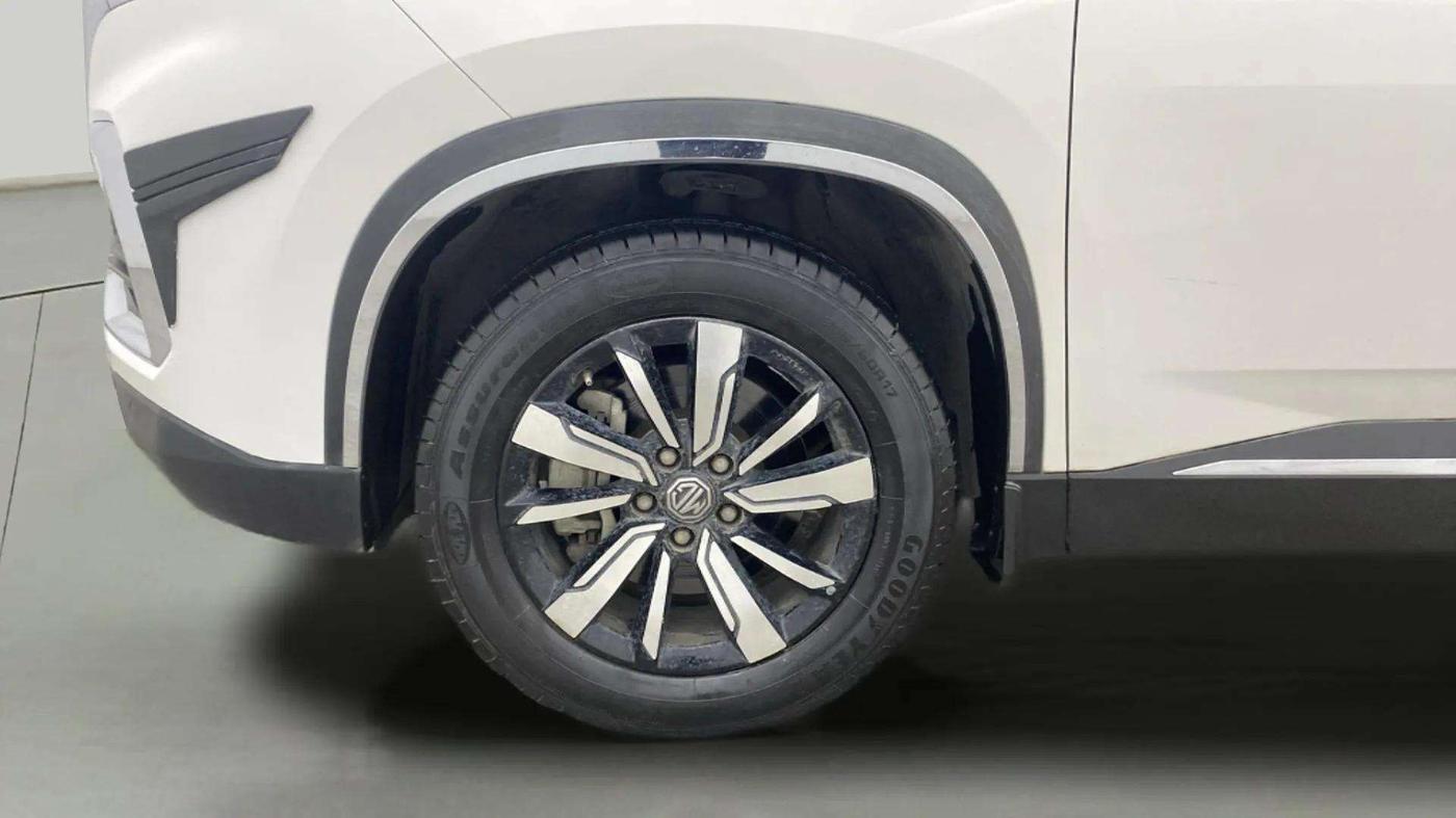2020 MG HECTOR SHARP 1.5 DCT PETROL, Petrol, Automatic, 7,913 km, Left Front Wheel