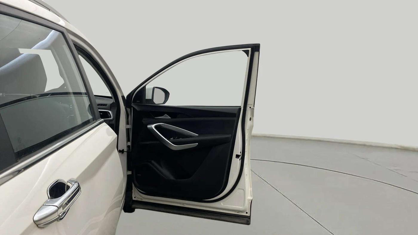 2020 MG HECTOR SHARP 1.5 DCT PETROL, Petrol, Automatic, 7,913 km, RHS Front Door
