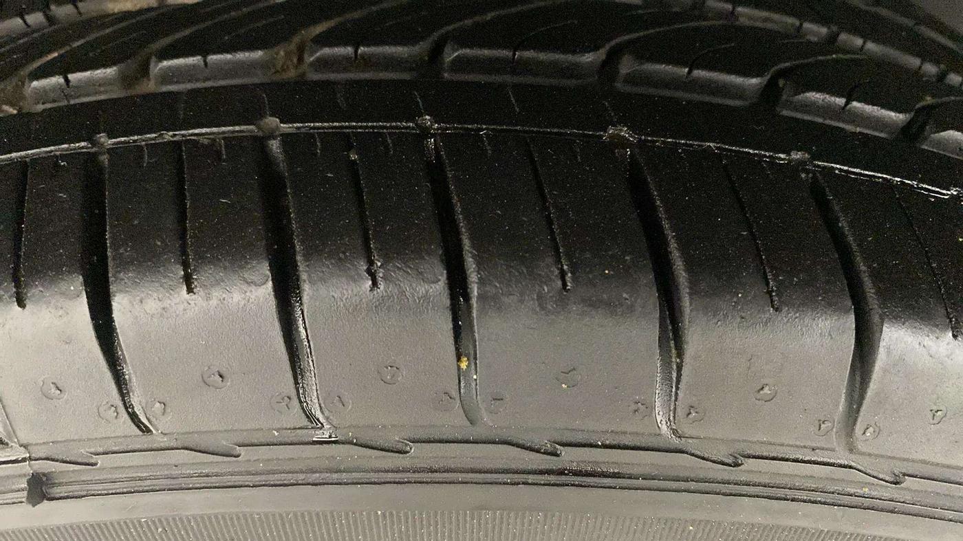 2020 MG HECTOR SHARP 1.5 DCT PETROL, Petrol, Automatic, 7,913 km, Right Rear Tyre Tread