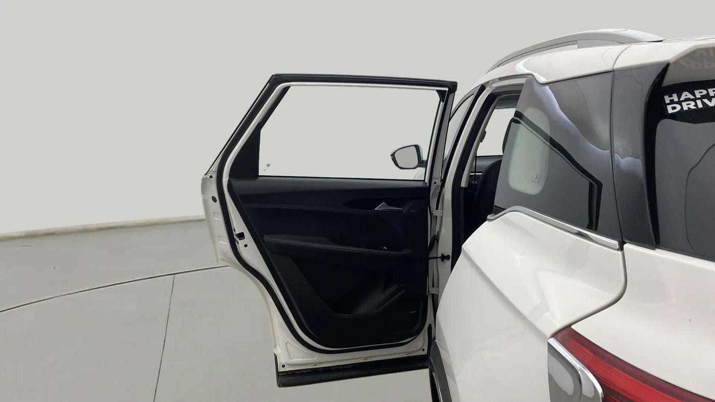 2020 MG HECTOR SHARP 1.5 DCT PETROL, Petrol, Automatic, 7,913 km, LHS Rear Door