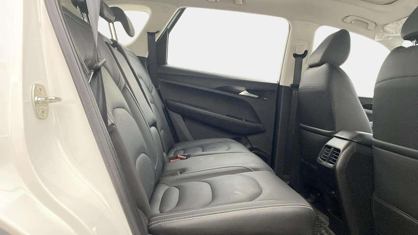 2020 MG HECTOR SHARP 1.5 DCT PETROL, Petrol, Automatic, 7,913 km, Right Side Rear Door Cabin