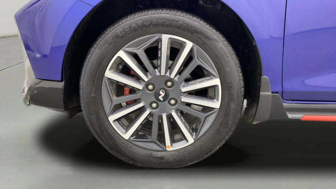 2021 Hyundai NEW I20 N LINE N6 1.0 TURBO GDI IMT DUAL TONE, Petrol, Manual, 32,672 km, Left Front Wheel