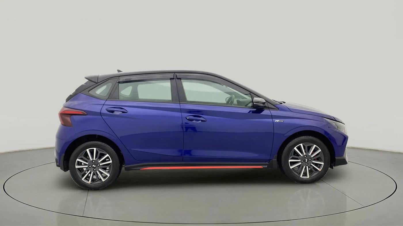 2021 Hyundai NEW I20 N LINE N6 1.0 TURBO GDI IMT DUAL TONE, Petrol, Manual, 32,672 km, Right Side View