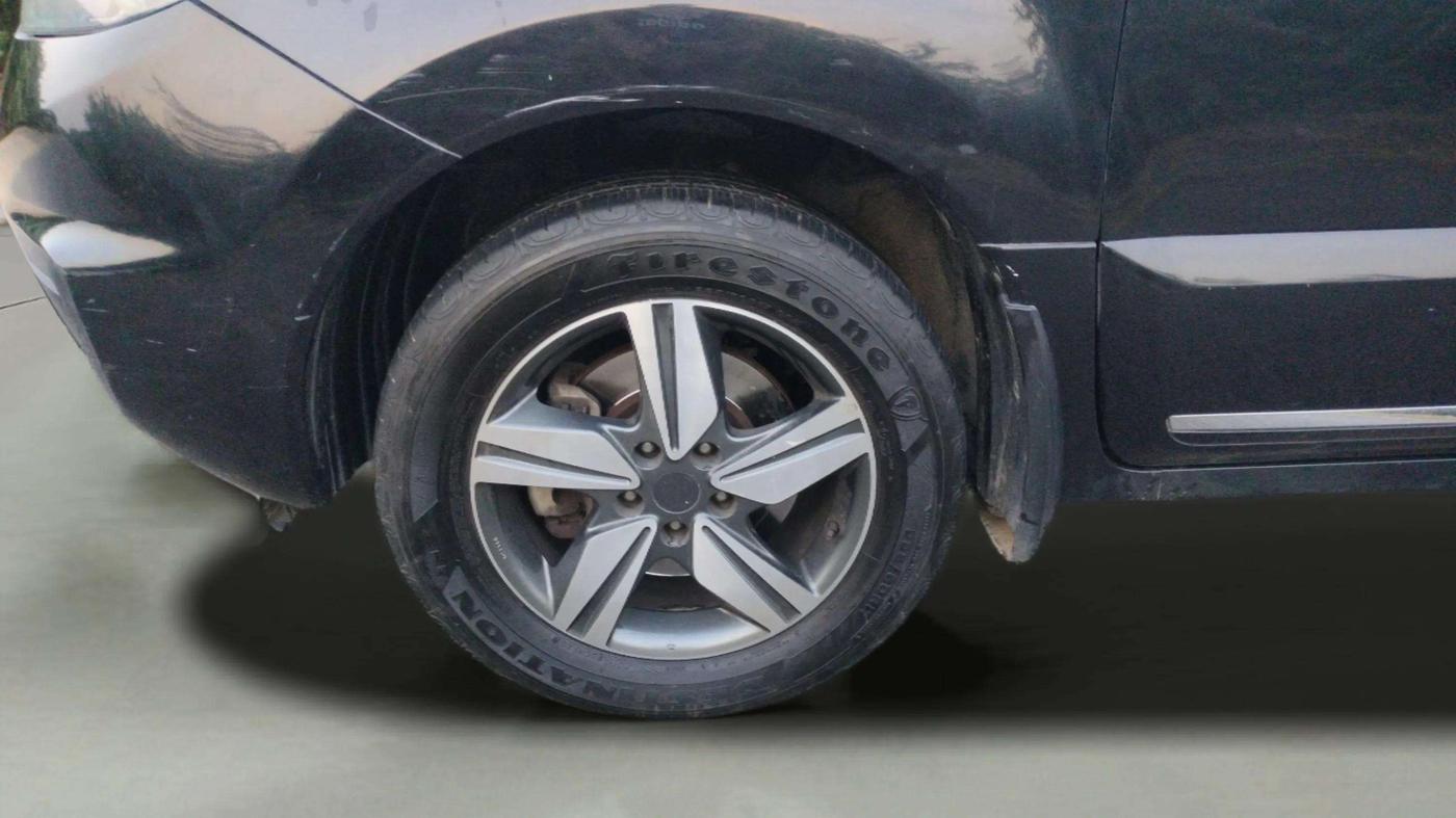 2014 Renault Koleos 4x4 MT, Diesel, Manual, 63,351 km, Left Front Wheel