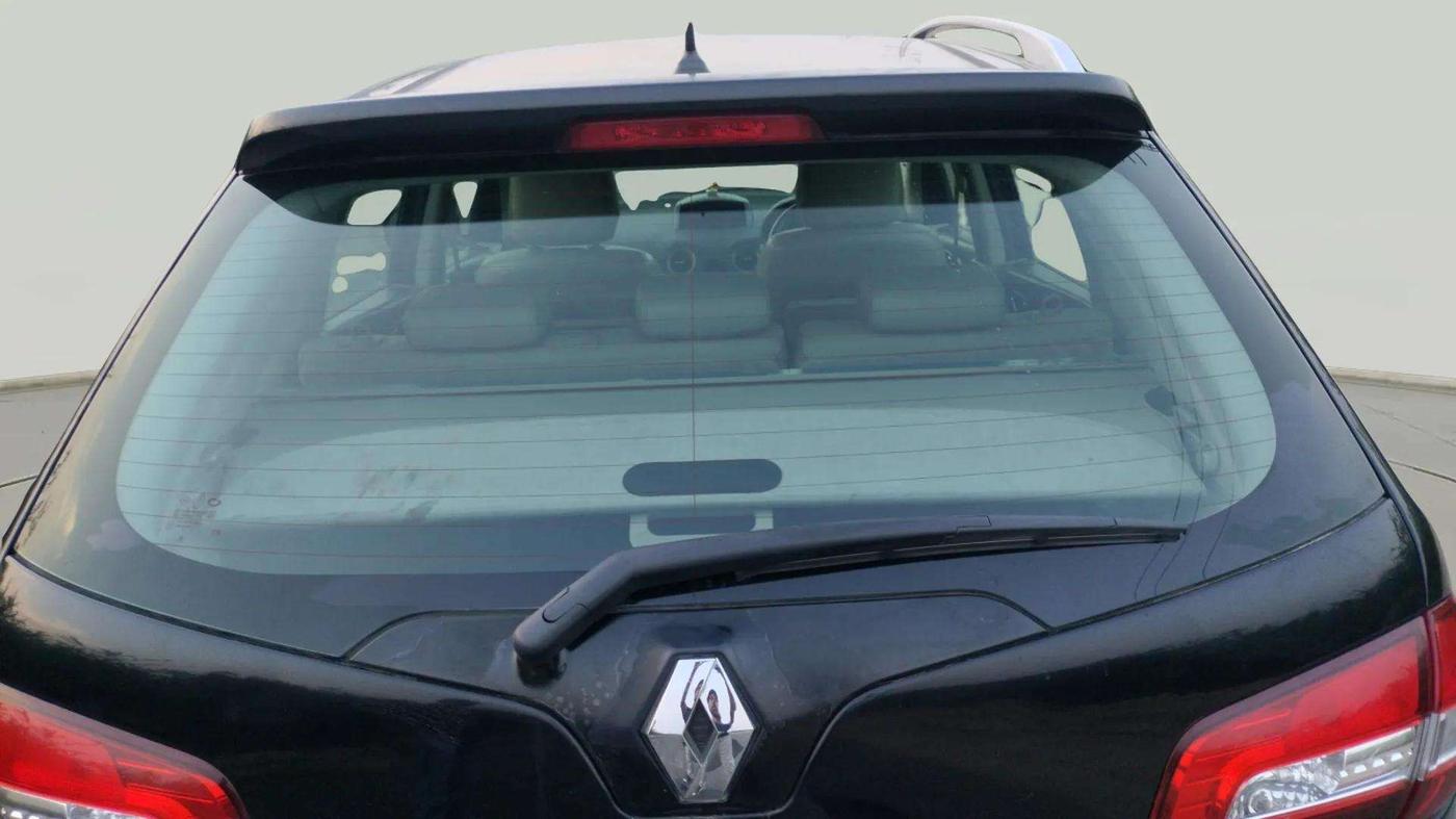 2014 Renault Koleos 4x4 MT, Diesel, Manual, 63,351 km, Rear Windshield