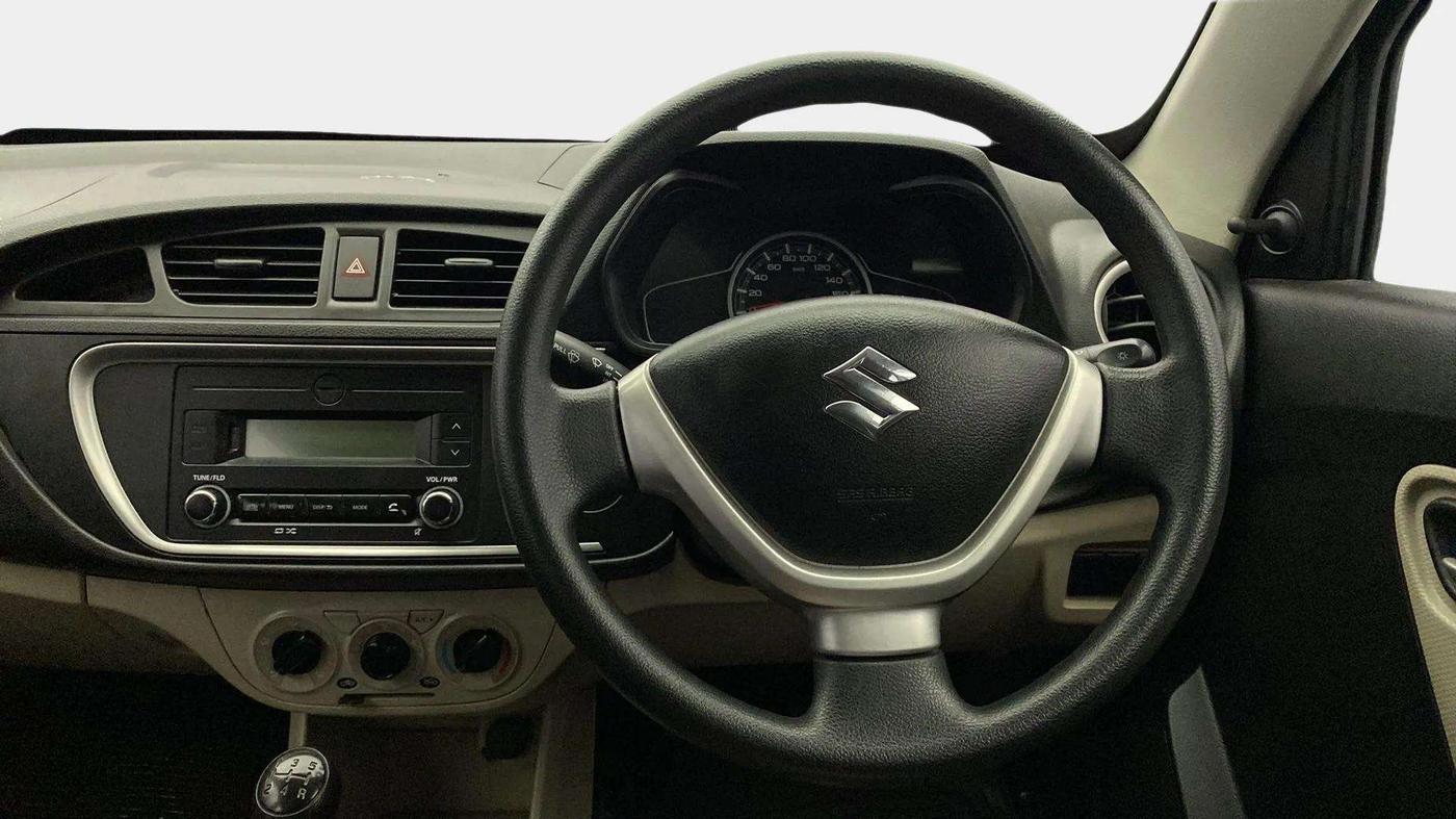 2020 Maruti Alto VXI, Petrol, Manual, 34,210 km, Steering Wheel Close Up