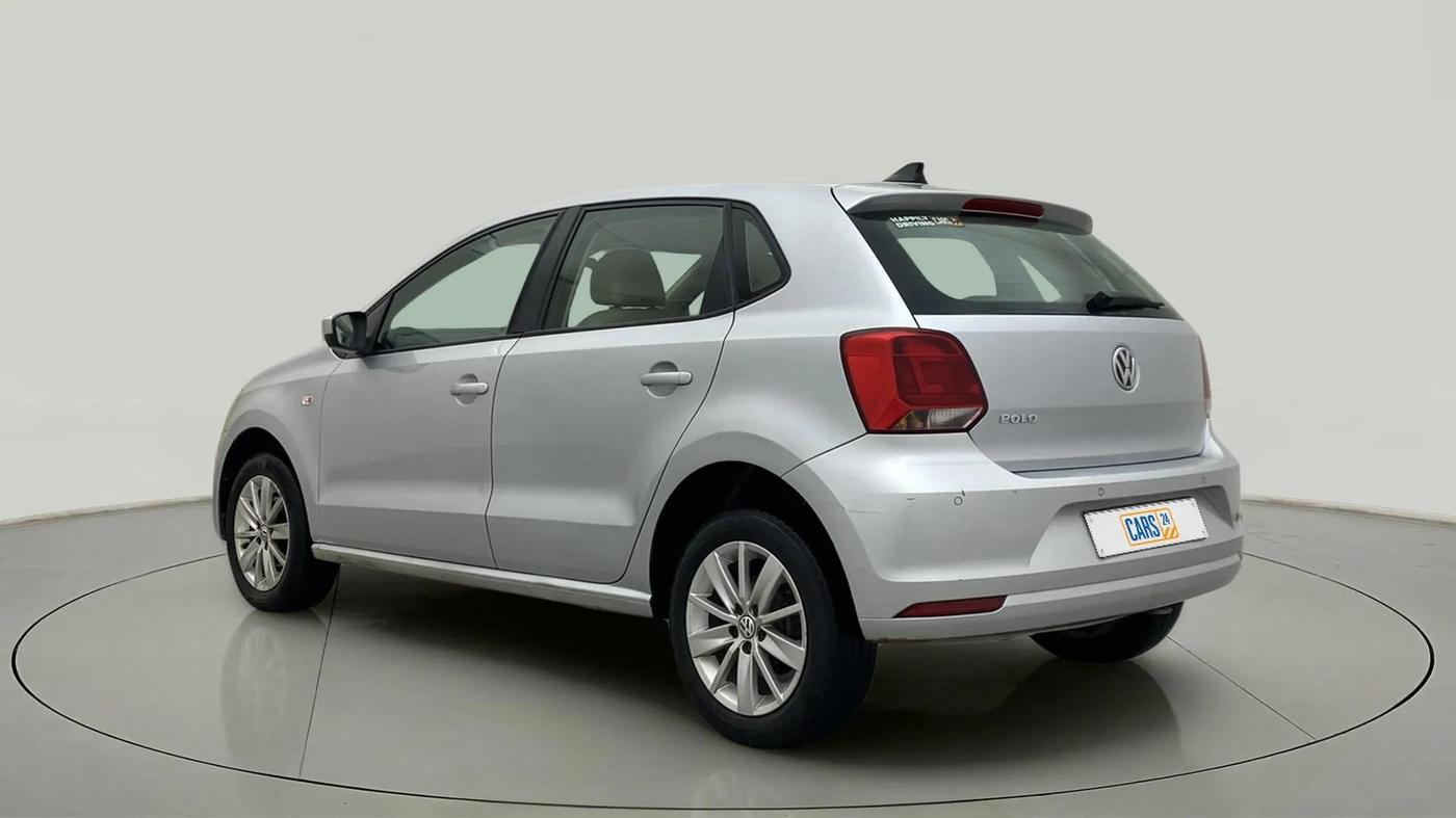 2015 Volkswagen Polo HIGHLINE1.2L, Petrol, Manual, 54,859 km, Left Back Diagonal