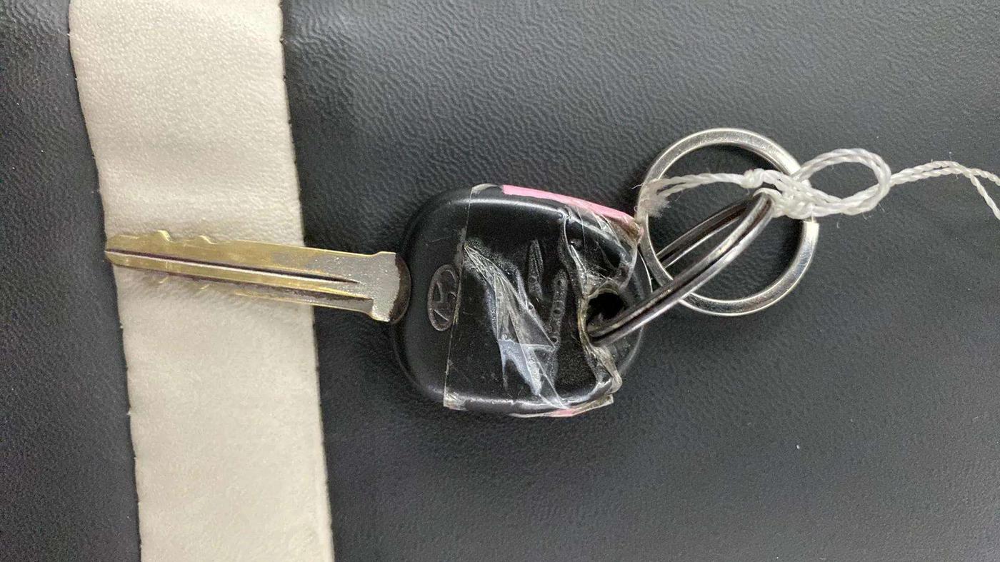 2018 Hyundai NEW SANTRO MAGNA CNG, CNG, Manual, 70,182 km, Key Close Up