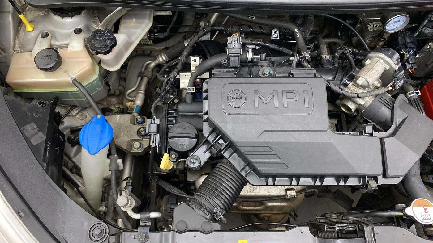 2018 Hyundai NEW SANTRO MAGNA CNG, CNG, Manual, 70,182 km, Engine View - Right