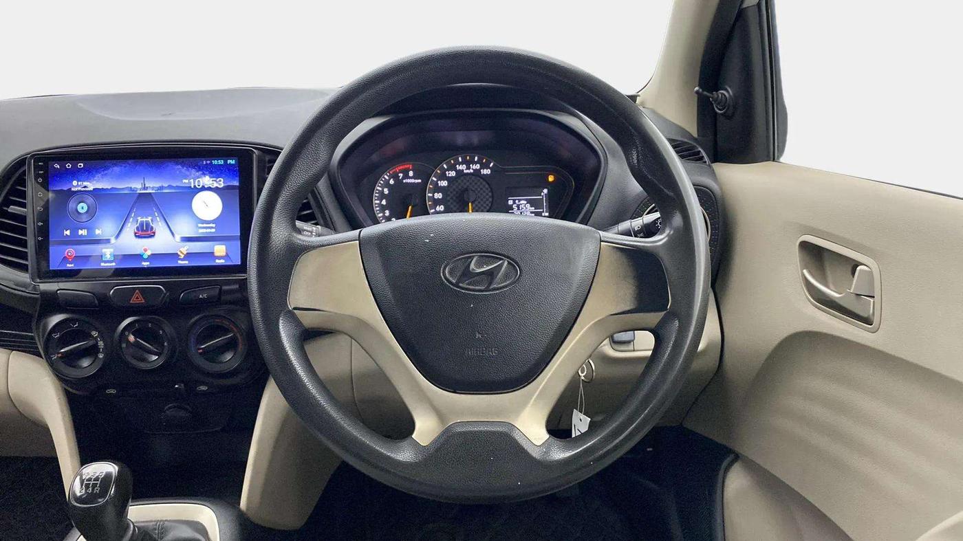 2018 Hyundai NEW SANTRO MAGNA CNG, CNG, Manual, 70,182 km, Steering Wheel Close Up
