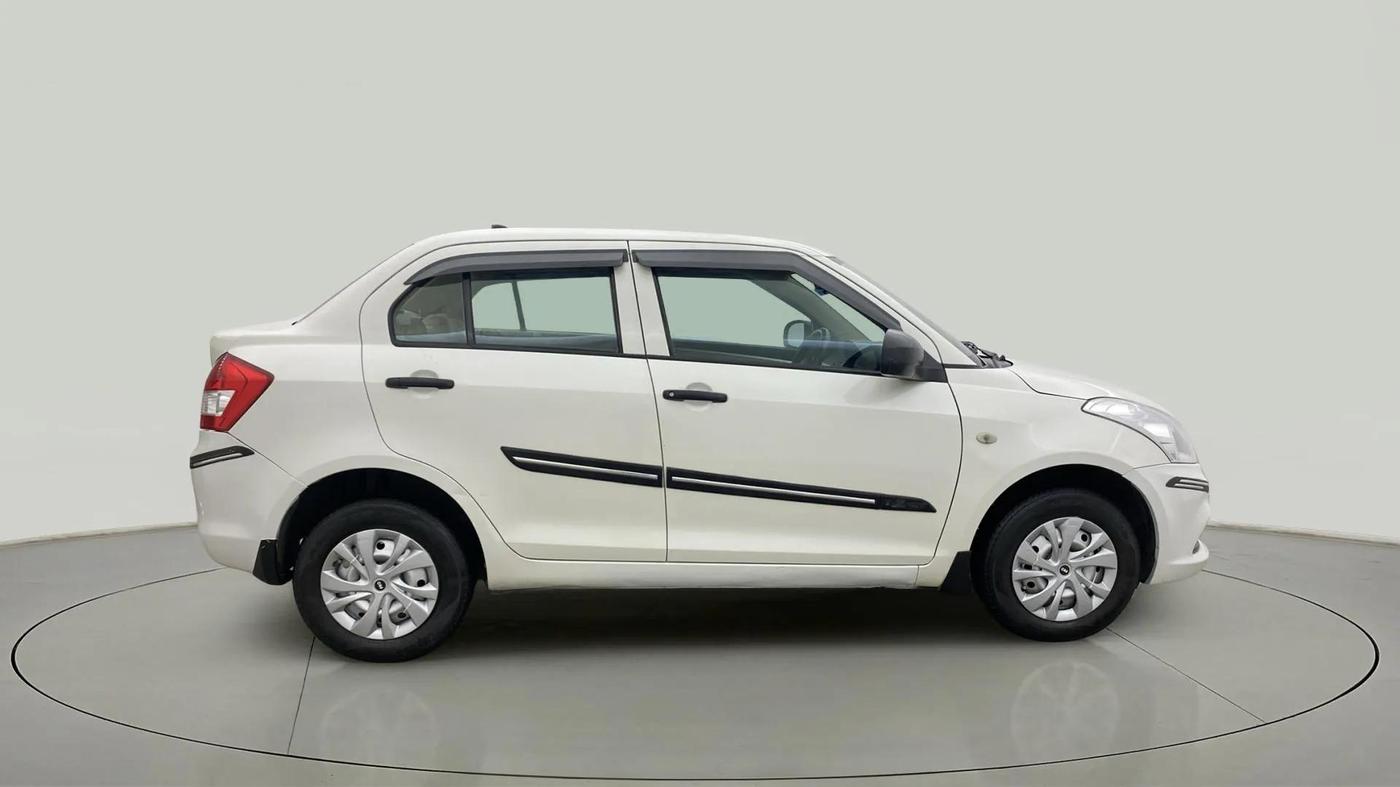 2022 Maruti Swift Dzire TOUR S-CNG (O), CNG, Manual, 31,394 km, Right Side View