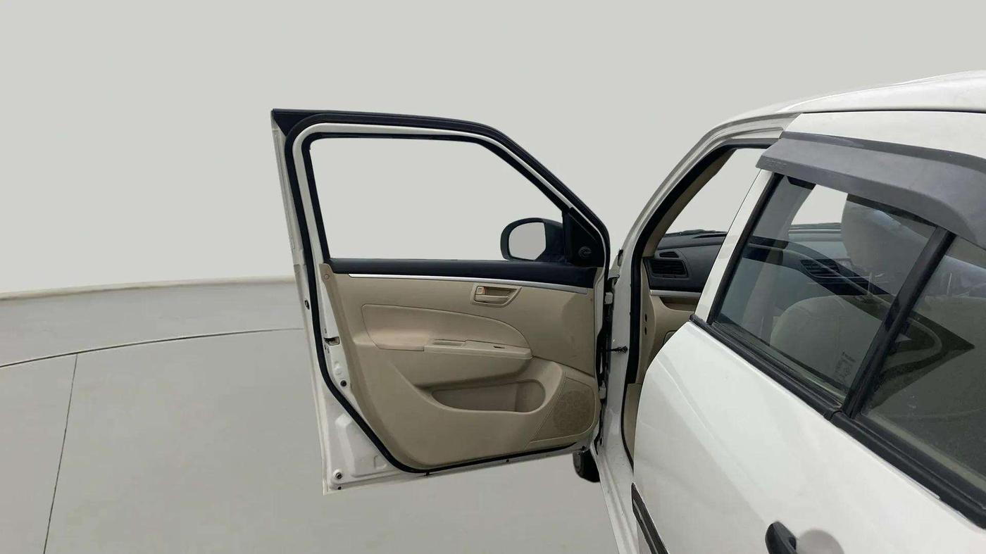 2022 Maruti Swift Dzire TOUR S-CNG (O), CNG, Manual, 31,394 km, LHS Front Door