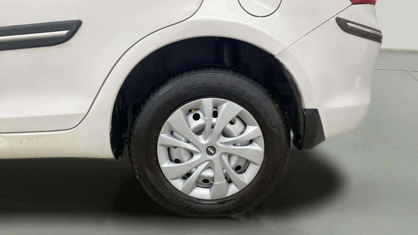 2022 Maruti Swift Dzire TOUR S-CNG (O), CNG, Manual, 31,394 km, Left Rear Wheel