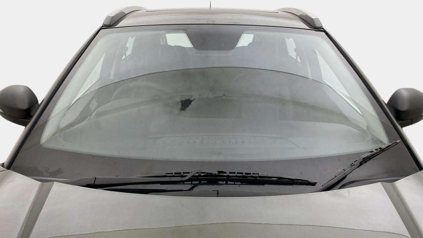 2020 Tata NEXON XMA SUNROOF PETROL, Petrol, Automatic, 15,562 km, Front Windshield