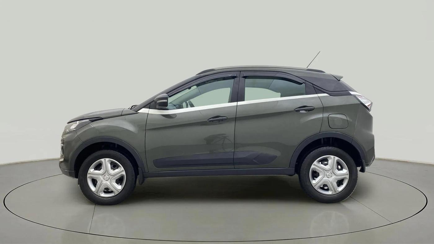 2020 Tata NEXON XMA SUNROOF PETROL, Petrol, Automatic, 15,562 km, Left Side