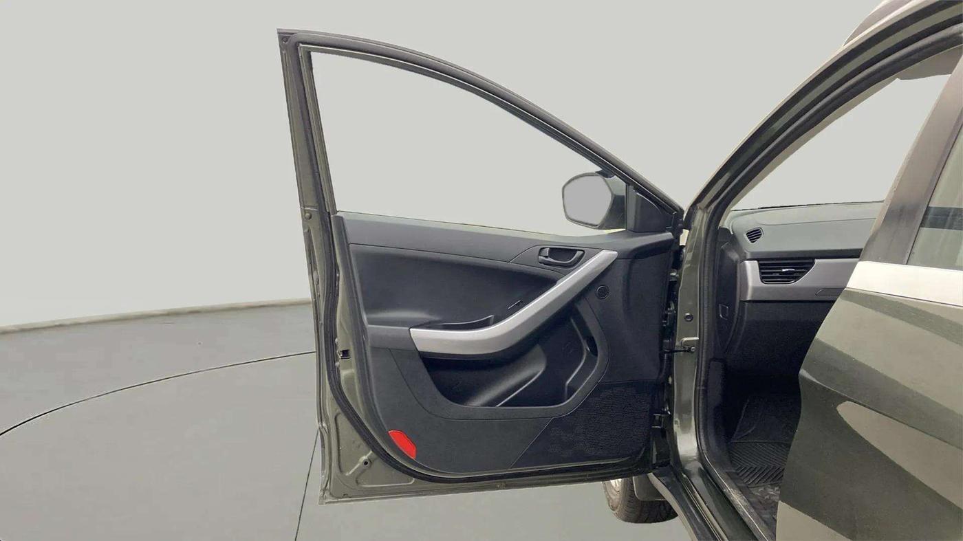 2020 Tata NEXON XMA SUNROOF PETROL, Petrol, Automatic, 15,562 km, LHS Front Door