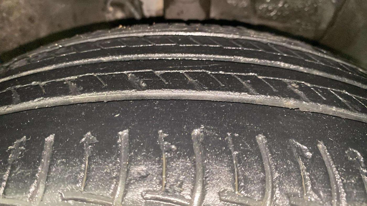 2019 Hyundai Elite i20 SPORTZ PLUS 1.2, Petrol, Manual, 57,844 km, Right Front Tyre Tread