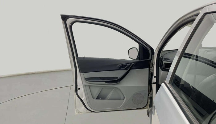 2020 Tata Tiago XT PETROL, Petrol, Manual, 52,795 km, LHS Front Door