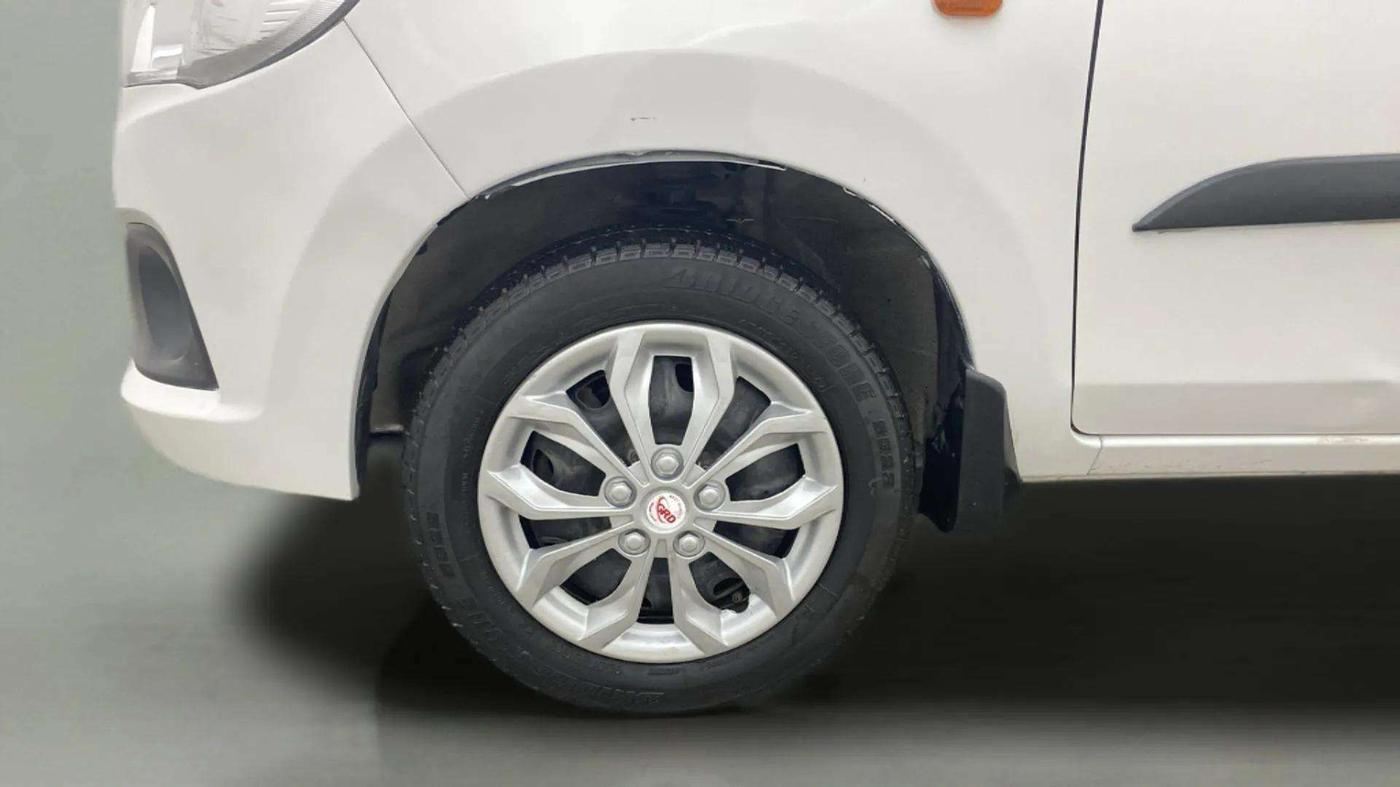 2017 Maruti Alto K10 VXI (O) AMT, Petrol, Automatic, 44,372 km, Left Front Wheel