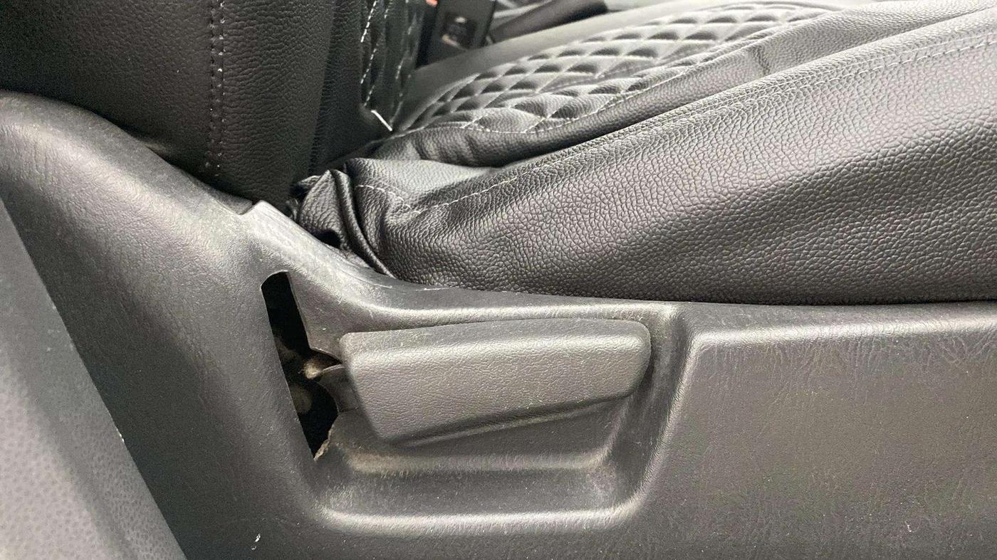 2017 Maruti Alto K10 VXI (O) AMT, Petrol, Automatic, 44,372 km, Driver Side Adjustment Panel